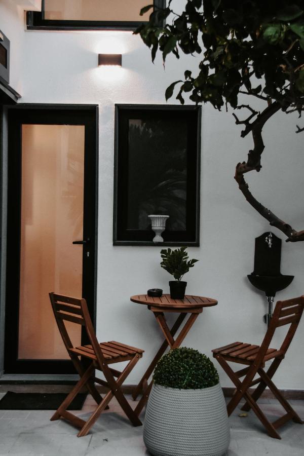 Dislocati Bnb - Jacuzzi Privata - Cucina - Tv60" - Minimal Luxury Marigliano Exterior photo