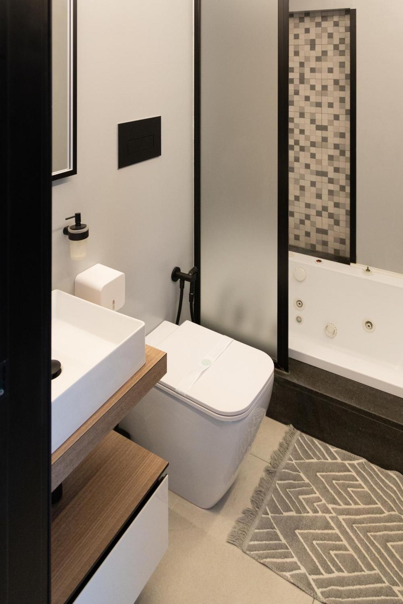 Dislocati Bnb - Jacuzzi Privata - Cucina - Tv60" - Minimal Luxury Marigliano Exterior photo